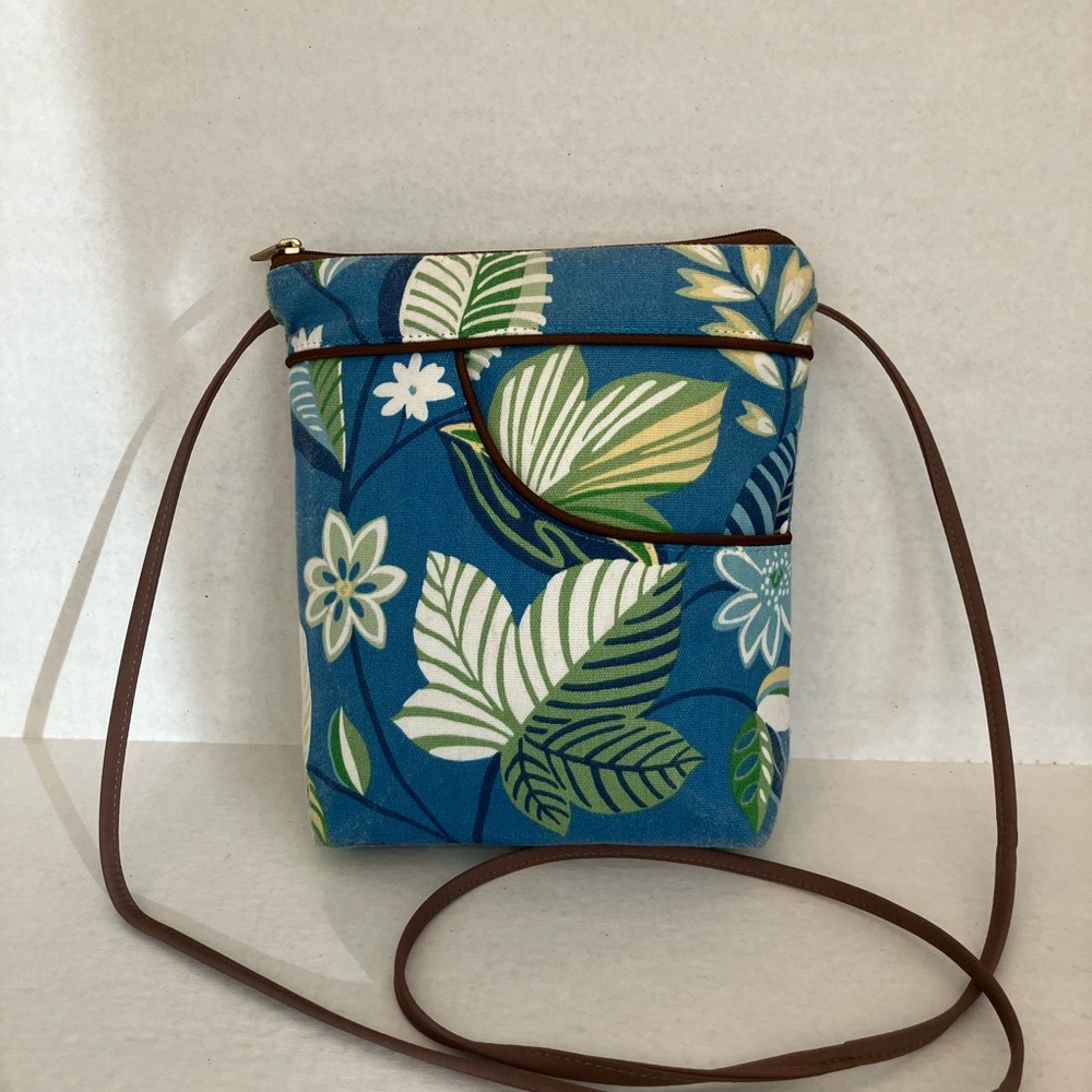 Danny K crossbody bag